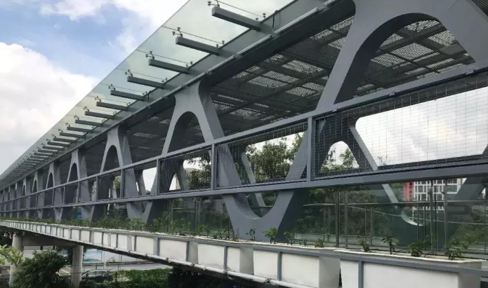 新郑论管桁架结构工程弯管加工防锈处理的方法